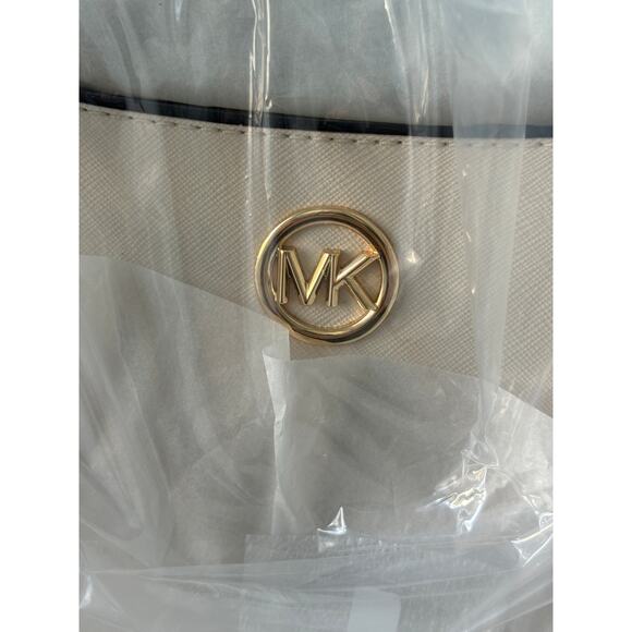 Michael Kors Leida Large Leather Tote - Vanilla - Picture 4 of 4